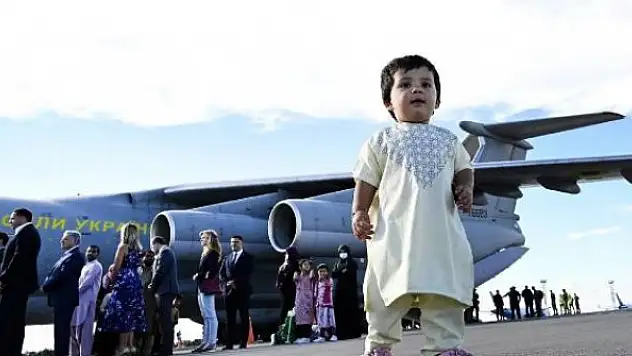 Ukrayna 360 vatandaşını Afganistan'dan tahliye etti