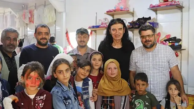 İHH'den Suriye'deki yetimler için çocuk şenliği