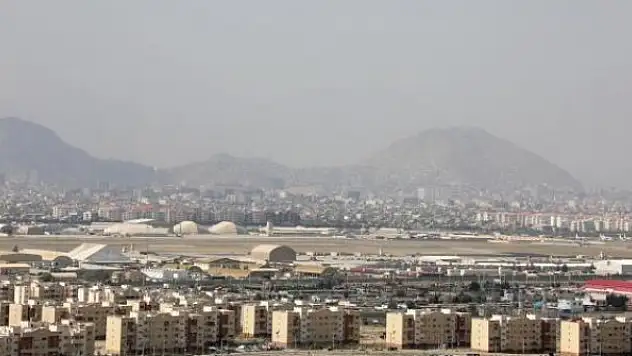 İngiltere tahliyeler için Taliban ile görüştü