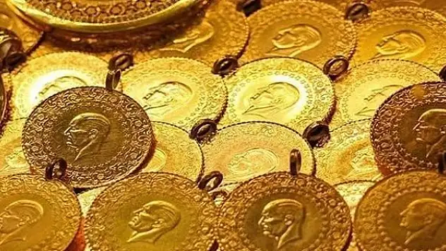 Altın yatırımcıları cuma gününe odaklandı