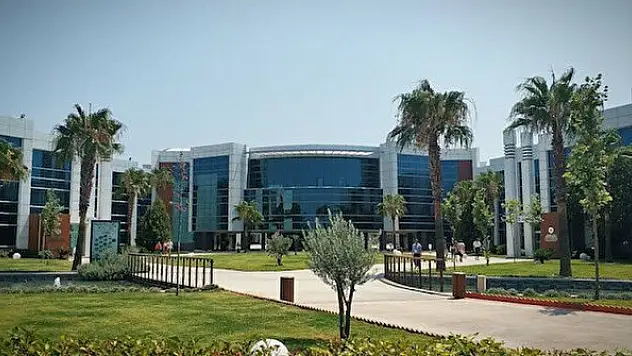 İzmir Bakırçay Üniversitesi araştırma görevlisi alıyor