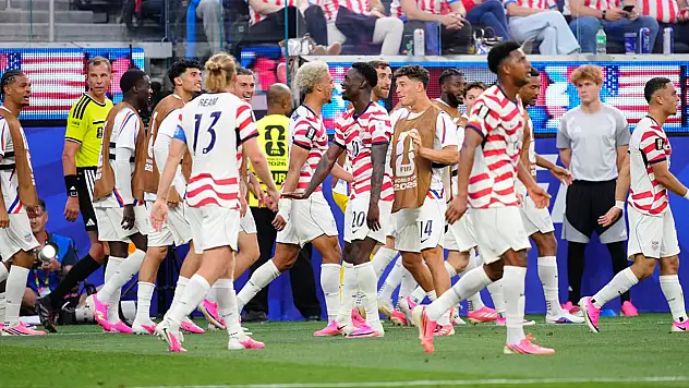 A Milli Takım'ın grubunda ilk maç: ABD, Paraguay'ı 4 golle geçti - Maç özeti