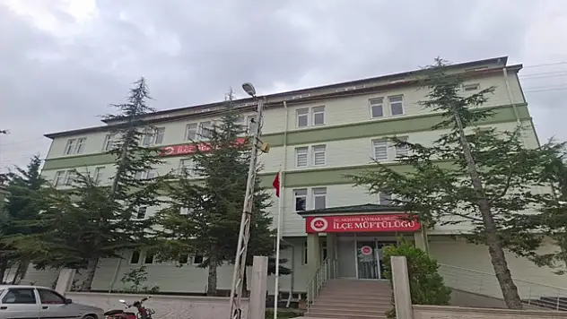 Akşehir İlçe Müftülüğü yeni hizmet binasına taşındı
