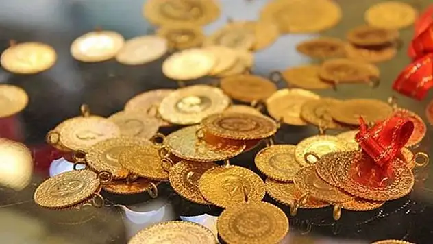 Altın Fiyatlarında Hareketlilik Sürüyor: Yatırımcıların Gözü Gram Altında