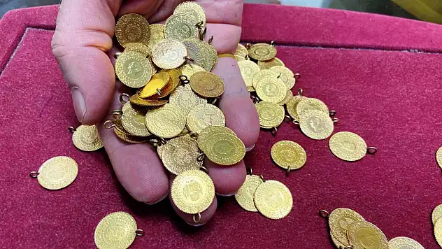 Altın fiyatlarında son durum: Gram, çeyrek ve ons altın ne kadar oldu?