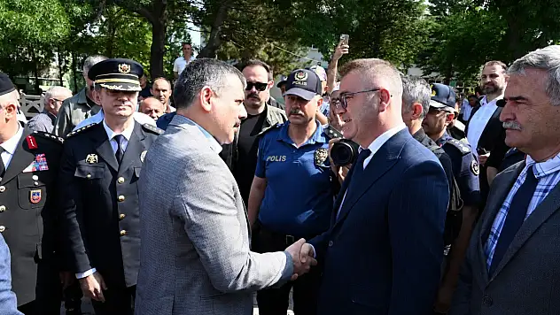 Bakan Çiftçi Konya'da: İki ilçeye ziyaret