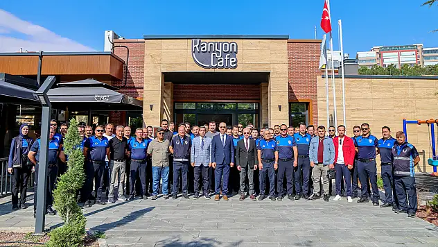 Başkan Pekyatırmacı'dan Zabıta Haftası mesajı: Huzurlu şehir için özveriyle çalışıyorsunuz