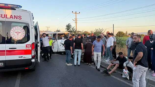 Beton mikseri mısır tarlasına savruldu: 1 ölü, 8 yaralı