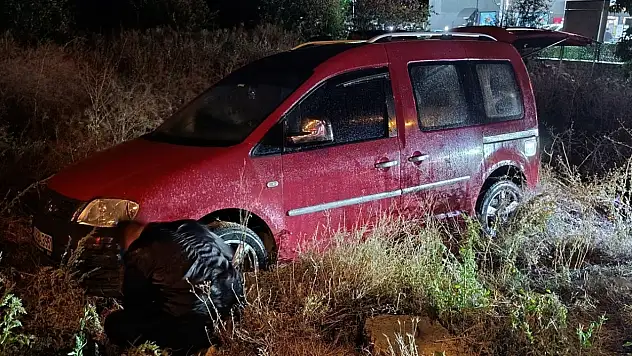 Beyşehir-Konya yolunda kaza: Kontrolden çıkan araç şarampole devrildi