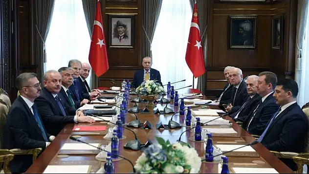 Cumhurbaşkanlığı Yüksek İstişare Kurulu toplandı