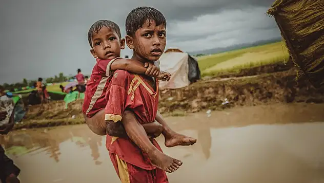 Derbent'ten Arakan'a: 'Bizlere ihtiyaçları var'