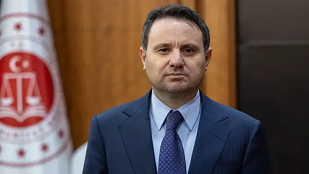 Dijital dünyada yeni dönem başlıyor! Girişlerde TC Kimlik ve e-Devlet şartı geliyor