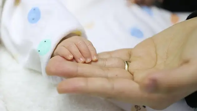 Doğum yardımı ödemeleri başladı: 1,3 milyon çocuğa aylık destek