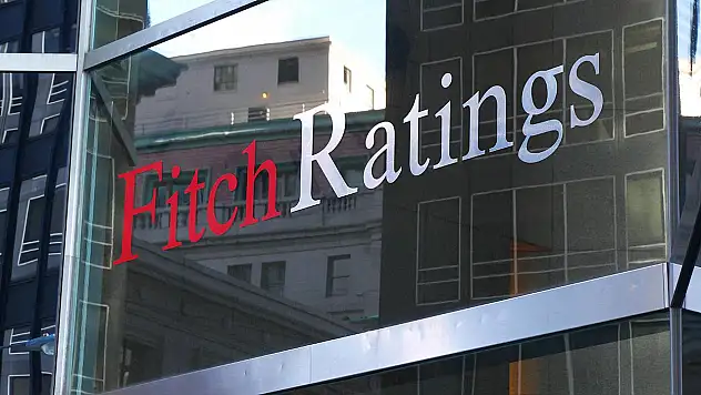 Fitch'ten Hürmüz boğazı analizi: Petrol fiyatlarındaki yükselişi o detay engelleyecek!