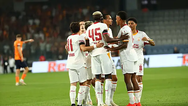 Galatasaray deplasmanda Başakşehir'i 3-2 mağlup etti