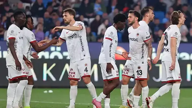 Gençlerbirliği Trabzon'dan zaferle çıktı! Süper Lig'de kalmayı başardı