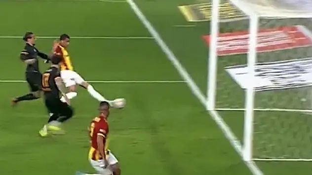 Göztepe'yi Galatasaray önünde kötü başlangıç yaktı: Gürsel Aksel'de Janderson şoku