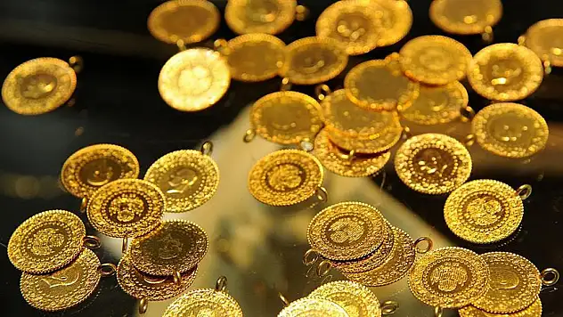 Gram altın haftaya yükselişle başladı: İşte çeyrek ve cumhuriyet altını fiyatları