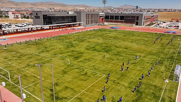 Günde 3 bin 360 sporcu kapasitesi: Selçuklu Sporcu Seçme Merkezi olimpiyatlara hazırlanıyor