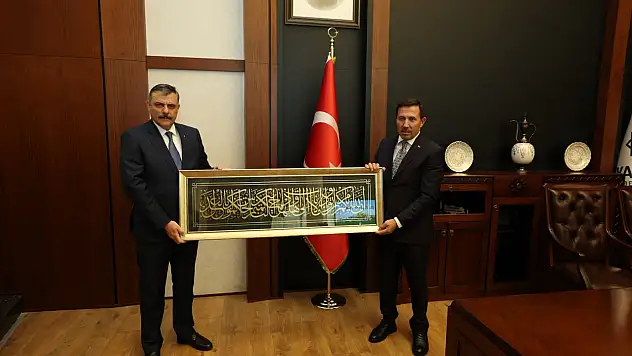 İçişleri Bakanı Mustafa Çiftçi'den Karatay Belediyesi'ne ziyaret
