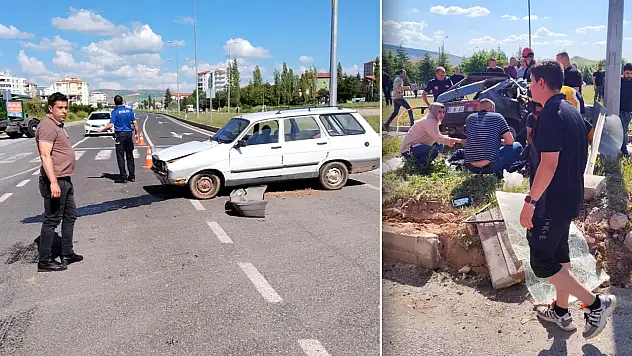 İki otomobil kavşakta çarpıştı: 3 ölü, 5 yaralı