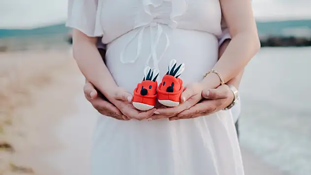 İlk Haftalarda Hamilelik Belirtileri: Vücudunuz Size Ne Anlatıyor?