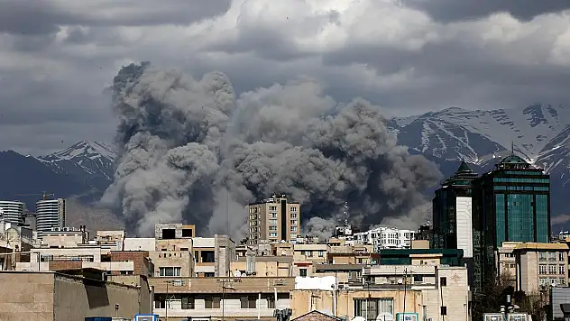 İsrail, 2 günde İran'daki 600 noktaya 2 bin 500 bombayla saldırdı