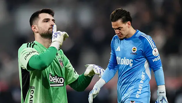 Kadıköy'de eldivenlerin savaşı: Ederson mu, Ersin Destanoğlu mu?