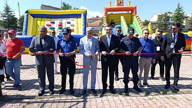 Kadınhanı'nda bilim şenliği: Yaklaşık 2 bin 500 öğrenci katıldı