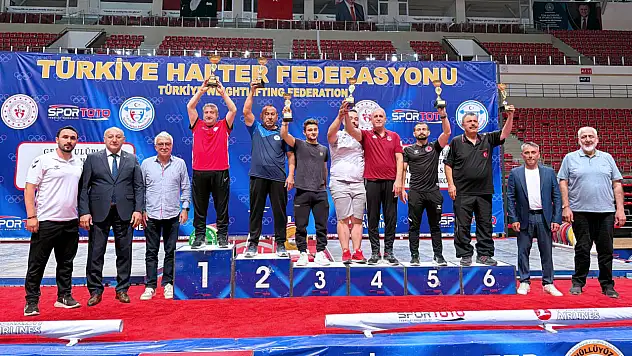 Karatay Belediyespor Halter Takımı Türkiye Şampiyonası'nda göğsümüzü kabarttı