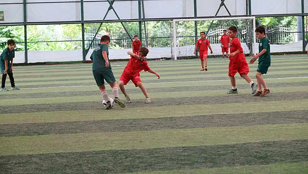 Karatay'da 754 çocuk sahada: Final 12 Ağustos'ta