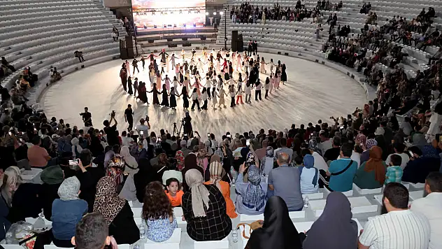 Karatay'da yaz okulu coşkusu: Binlerce öğrenci hem öğrendi hem eğlendi