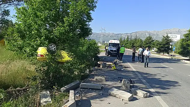 Kontrolden çıkan araç takla attı: Seydişehir'deki kazada 1 kişi yaralandı