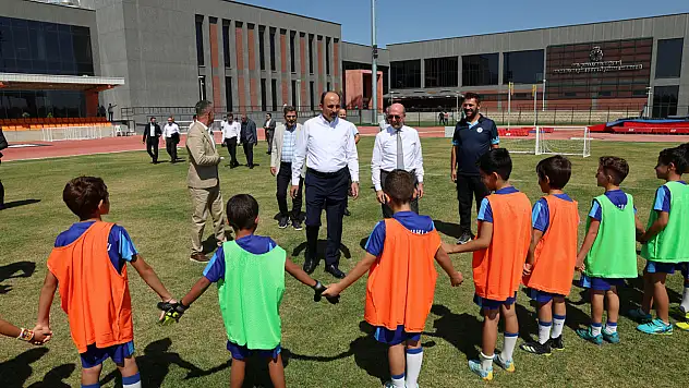 Konya'da Türk sporuna model tesis: Sporcu Seçme Merkezi geleceğin olimpiyatçılarını yetiştiriyor