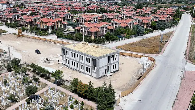 Konya'da yapımı devam eden merkez 5 mahalleye hizmet verecek