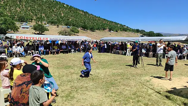 Konya'daki yayla şenliğinde 4 bin kişi pilavda buluştu