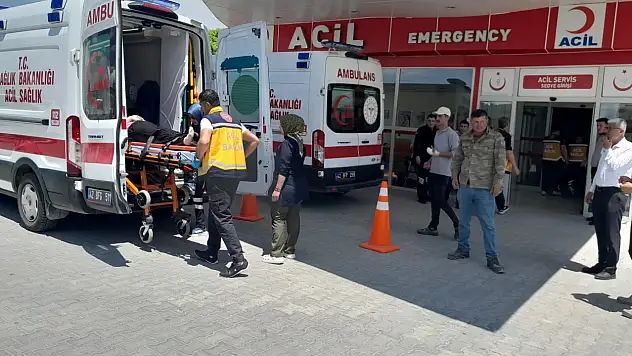 Konya-Karapınar kara yolunda kaza: Dede, gelin ve torunlar hastaneye kaldırıldı