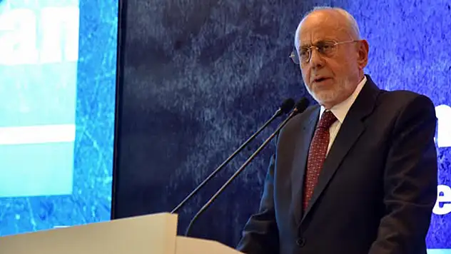 Konya'nın acı kaybı: Selçuklu Belediyesi Kurucu Başkanı İsmail Öksüzler vefat etti