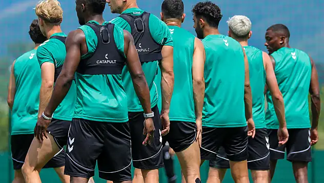 Konyaspor'da  transfer durgunluğu düşündürüyor