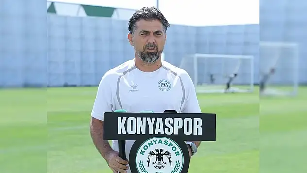 Konyaspor'da İlhan Palut o dosya hakkında konuştu