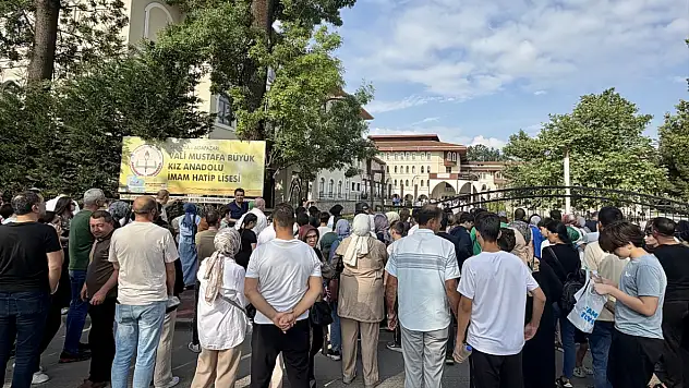 LGS kapsamındaki merkezi sınav başladı