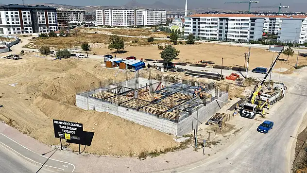 Meram'da kamu yatırımı: Yeni bina hızla yükseliyor!