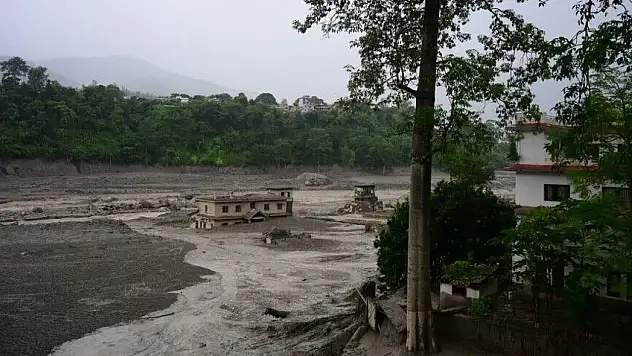 Nepal'deki sel felaketinde can kaybı 538'e yükseldi: 1300'den fazla kişi kayıp