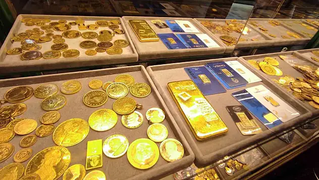 Piyasalarda Fed ve Orta Doğu belirsizliği: Altın güne nasıl başladı?