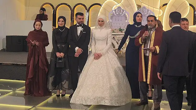 Rabia İrem ile Ahmet Furkan, dünyaevine girdi