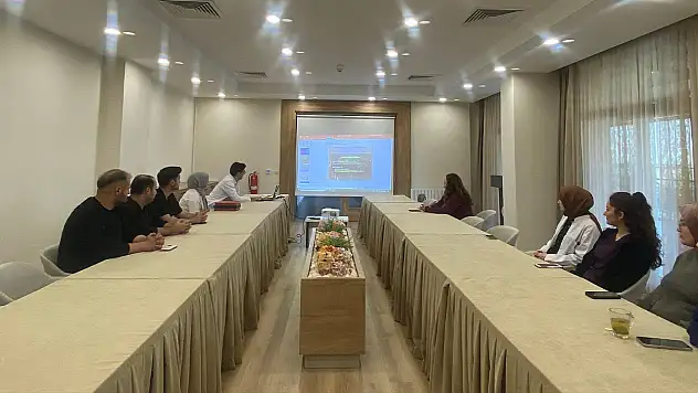 Seydişehir'de tütünsüz yaşam seferberliği! Huzurevi personeline özel eğitim