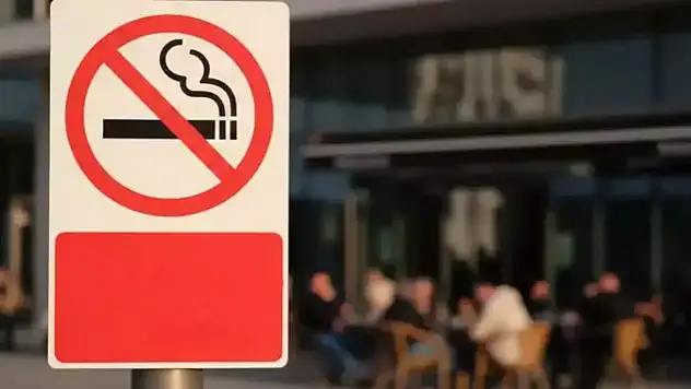 Sigara yasağı genişliyor: İki alanda kullanılmayacak!
