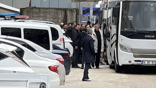 Son dakika: Bursa Büyükşehir Belediye Başkanı Mustafa Bozbey tutuklandı