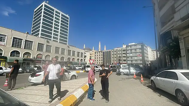 Son dakika: Diyarbakır ve çevre illerde hissedilen deprem oldu