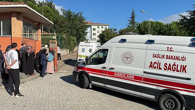 Son dakika! Okulda 5 öğrenci yaralandı